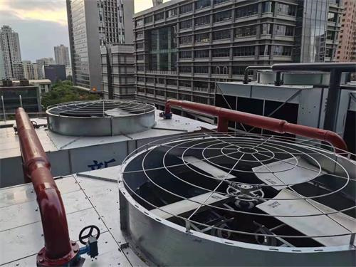 冷卻水塔組溢流或補水的原因